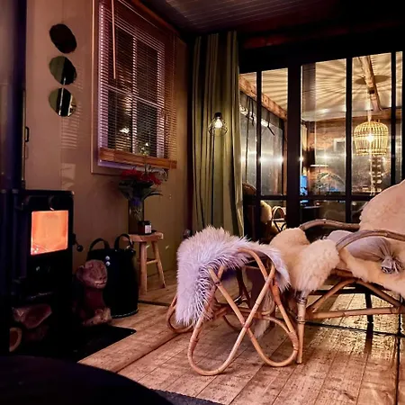 Landhuisje Met Wellness *